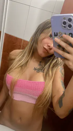 Vicky  - Foto 7328993b-aac7-4f00-1db8-8897f6a01300