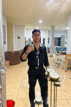 Carlos - Foto 742a96c9-f611-45b0-bd61-2b50b99ff6ad