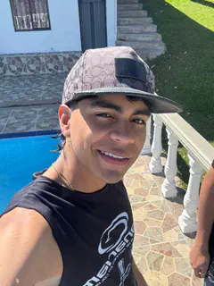 Estiven - Foto 74a8382a-ddea-4b7e-9fed-ec3533603784