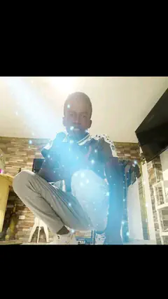 Cristian - Foto 74ab1b8d-887a-4686-1fb5-acf8cef34f00