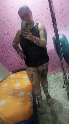 Carolina - Foto 75451afd-68e6-4acd-3493-c24fda38b100