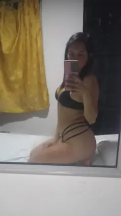 Dayana - Foto 759810aa-3ab4-42cc-b871-5066afdeaaf9