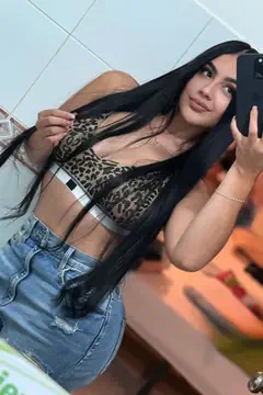 Alexandra - Foto 7645cd0e-c50f-4b48-a35c-b563581a7cfd