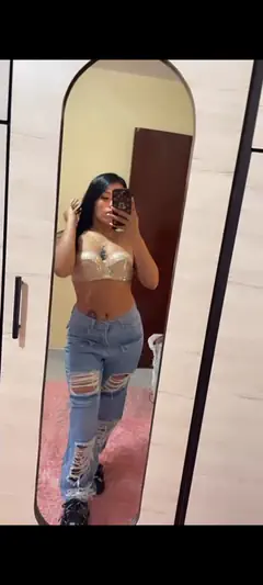 Laura - Foto 76a5b042-b148-416c-951c-0b33e9d4e55b