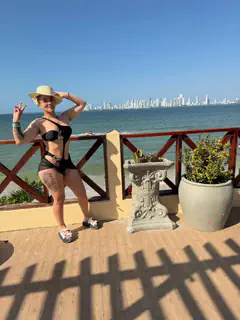 Andrea - Foto 77568907-f15c-4132-822b-6803c8541727
