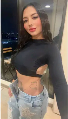 Lina - Foto 7776917d-d717-46e3-bbc1-ecf73263750f