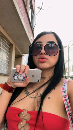 Angela - Foto 78b46076-84bd-493d-8ac9-f8977c9747a2