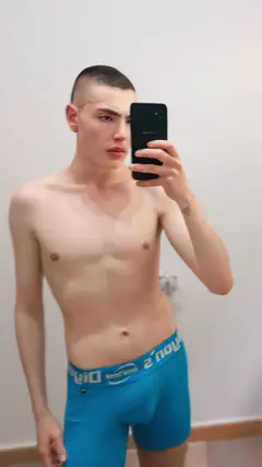 Lucas - Foto 78d871c2-5357-43ab-8ef0-9aea4fb3bf3c