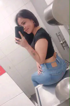 Laura Ib - Foto 79e92ede-304a-4e0d-9dc3-5ce76d2ae9b0