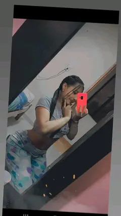 Karen - Foto 7a0f6b3d-b930-40c7-b95e-b9597b32c1e9