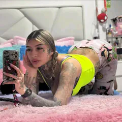 Julieth - Foto 7c070575-499d-4807-b26a-00665556ba5f