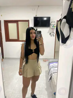 Caroline Rendon - Foto 7e2cc50f-6577-46de-8c13-1f2c9d81ff44