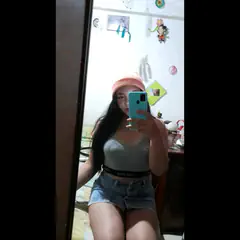 Andrea - Foto 811b972c-20c9-4e92-a49b-da4f5a52d3d1