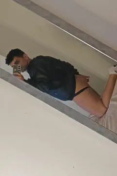 Eros Kai - Foto 821940bb-0148-4cda-b69c-15b2901b3531