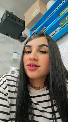 Angela - Foto 829002b8-8514-408d-ad02-a67a25aa7cfb