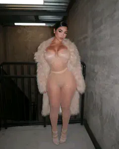 Karen Dayana - Foto 85eb34e0-183e-4970-9dd0-d0ef507b42c3