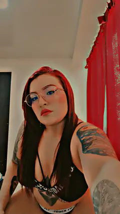 Laura - Foto 869c489c-e584-429c-acb9-a2d054f937de