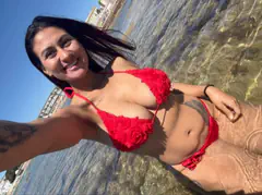 Yina - Foto 87255021-6be8-4fa0-af42-a2cef853e866