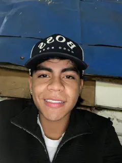 Estiven - Foto 87fda2c1-c7bc-4823-b70a-c18ee4d96e15