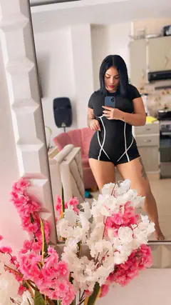 Yesii - Foto 887ebcdd-9847-45b0-8abc-bdb38861179a