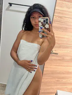 ValentíNa  Castillo - Foto 898300e9-f610-44bf-855a-1cce09940bc4