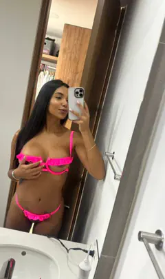 Natalia - Foto 8ad7ce46-9add-497b-9b25-f22ff8443462