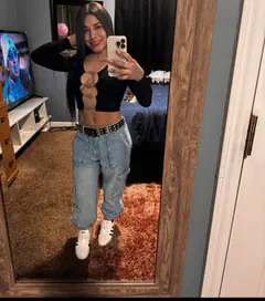 Angela - Foto 8b5bfad4-2d8f-4f76-89f6-53eb5ac4b7bb