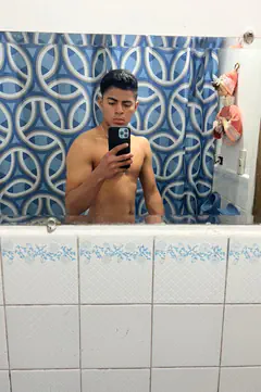 Carlos - Foto 8bc2a032-5ae1-4744-8bf0-31f7d5924710