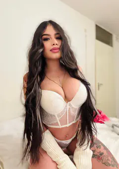 Veronica - Foto 8bf90416-5eeb-47fb-a70f-e42ff5cff628