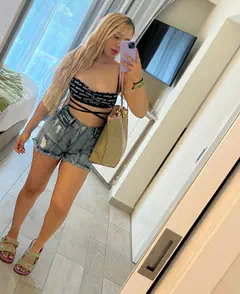 Antonella - Foto 8c1dc581-a07f-40a3-8401-9bbc92a5094c