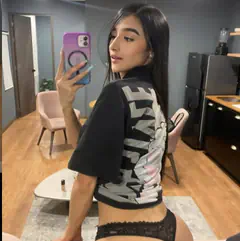 Marcela - Foto 8c758831-c707-452e-9881-be15343d6a97