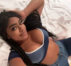 Valeria Sambrano - Foto 8cc02550-04b4-4460-967b-f9ac0e1c289a