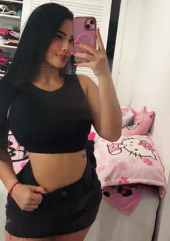 Camila - Foto 8d31ff9e-719e-4e76-ac7c-55a840d8e822