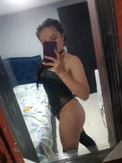 Camila - Foto 8d9e9ba3-659e-4115-9d06-d5d3081546b2