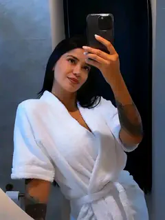 Jennifer - Foto 8e79b1da-b647-4a25-806c-19dc5cc21ef8