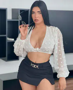 Sanz Samantha - Foto 8e8855d3-2f8a-4224-8192-3fcefe9ffec8