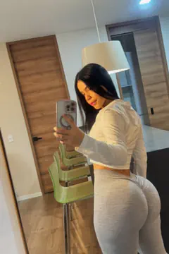 Maria Cu - Foto 8fb0a528-2b7e-40dc-b5ae-12d0e87ea153
