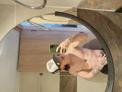 Jhonzi - Foto 9106bb4d-9dd8-4bd0-9734-c2d93308b8ab