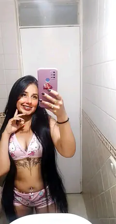 Valentina - Foto 9261ebb1-5970-4083-aee5-b0d709e60c84