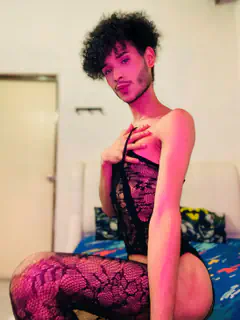 Alex - Foto 92a8abb8-5ce6-4816-9309-013e4bda5c96