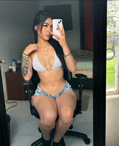 Danna Reyes - Foto 938b1a76-fe2f-4873-8f9e-d02918cbfd33