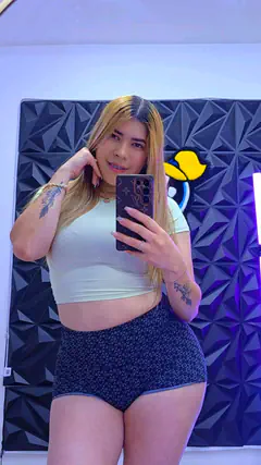 Camila - Foto 94db8238-0751-4335-9a55-7514e5b85dc2