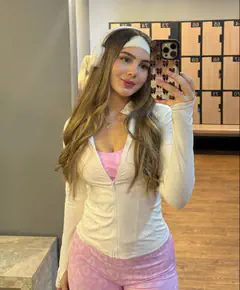 Stefany - Foto 954d75bd-3656-413b-b5ad-68d5d231934e