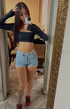 Daniiela - Foto 9566cbaf-d6a5-4fea-84c9-3bc054f0710e