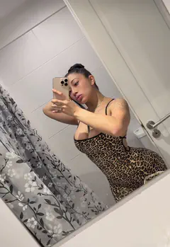 Salomé Lulu - Foto 95ab8c47-c47d-4fa1-9350-947420085193