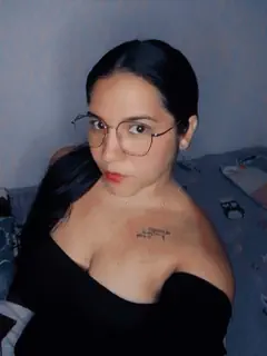 Vivian  - Foto 967c4d94-3442-4c99-76e7-23f578a29d00