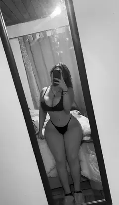 Nicole - Foto 983c6172-0b85-4402-a31a-d22ece4ef128