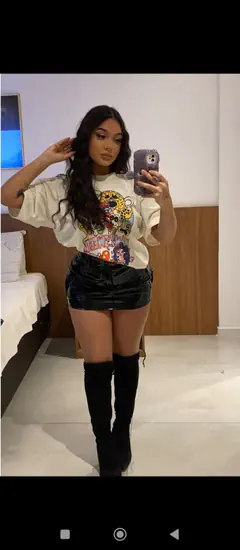 Andrea - Foto 988d12e6-dbc8-48aa-a993-5cfaece3d8dc