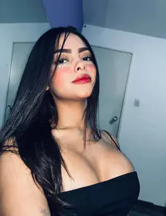 Estefani - Foto 991892c4-49cf-4a32-a76c-db8f3b8e1fb0