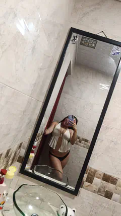 Luciana - Foto 99e94d69-6657-49f9-94b4-0cdd9616639b